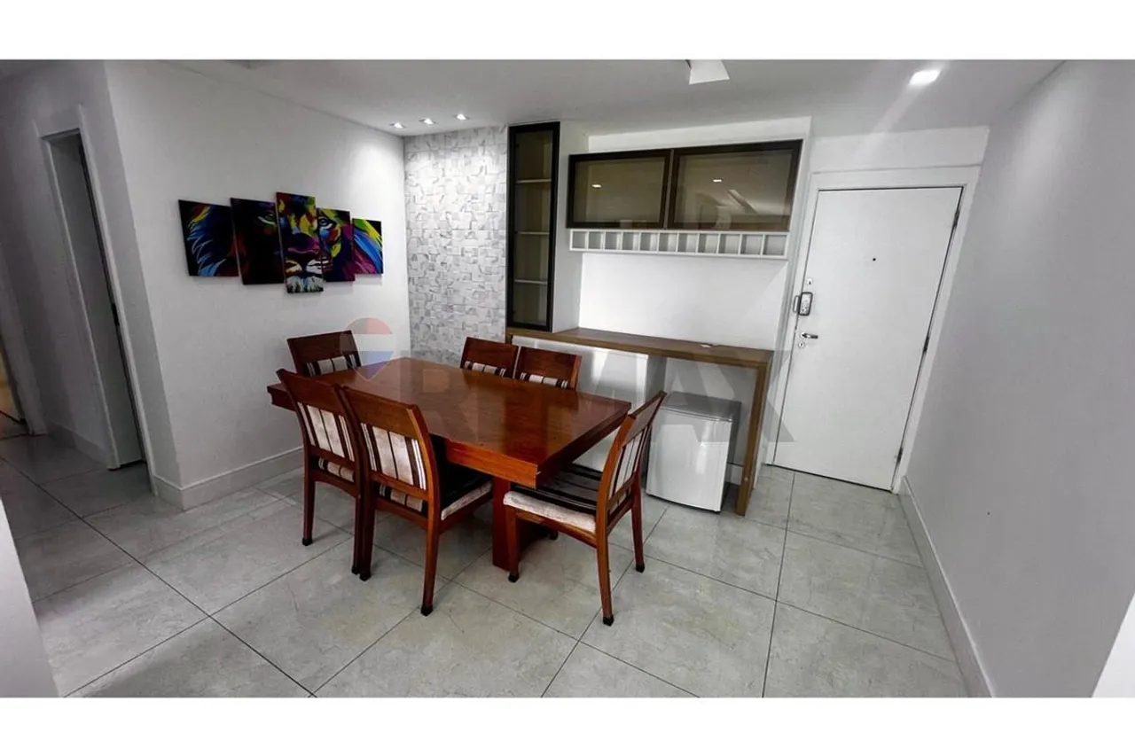 3-bedroom apartment with modern open-plan kitchen — photo 20