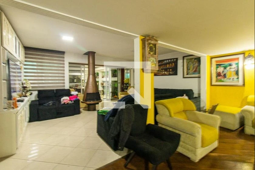 6-bedroom house with private garden and balcony — photo 4