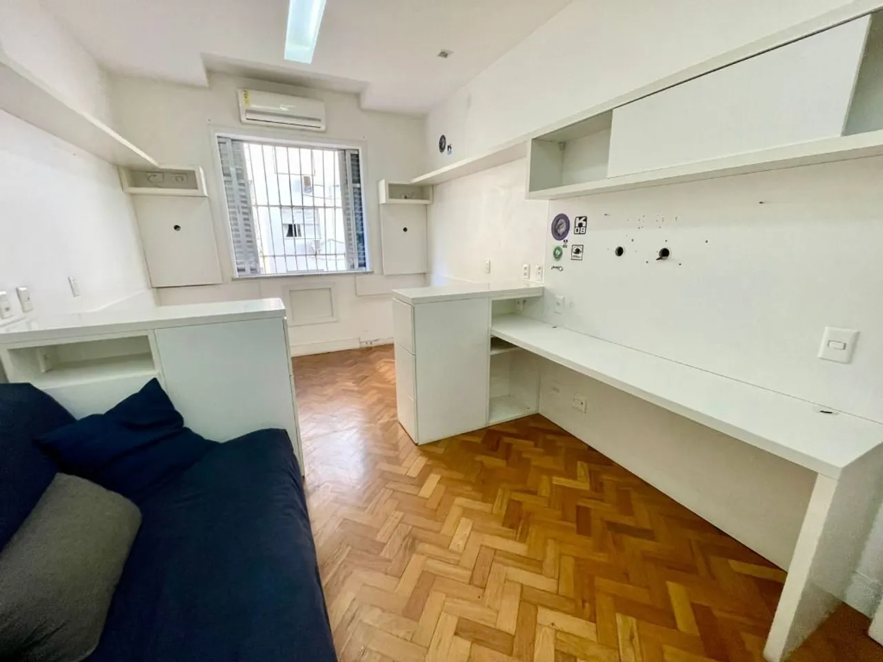 4-bedroom apartment with 300 m² and separate kitchen — photo 8