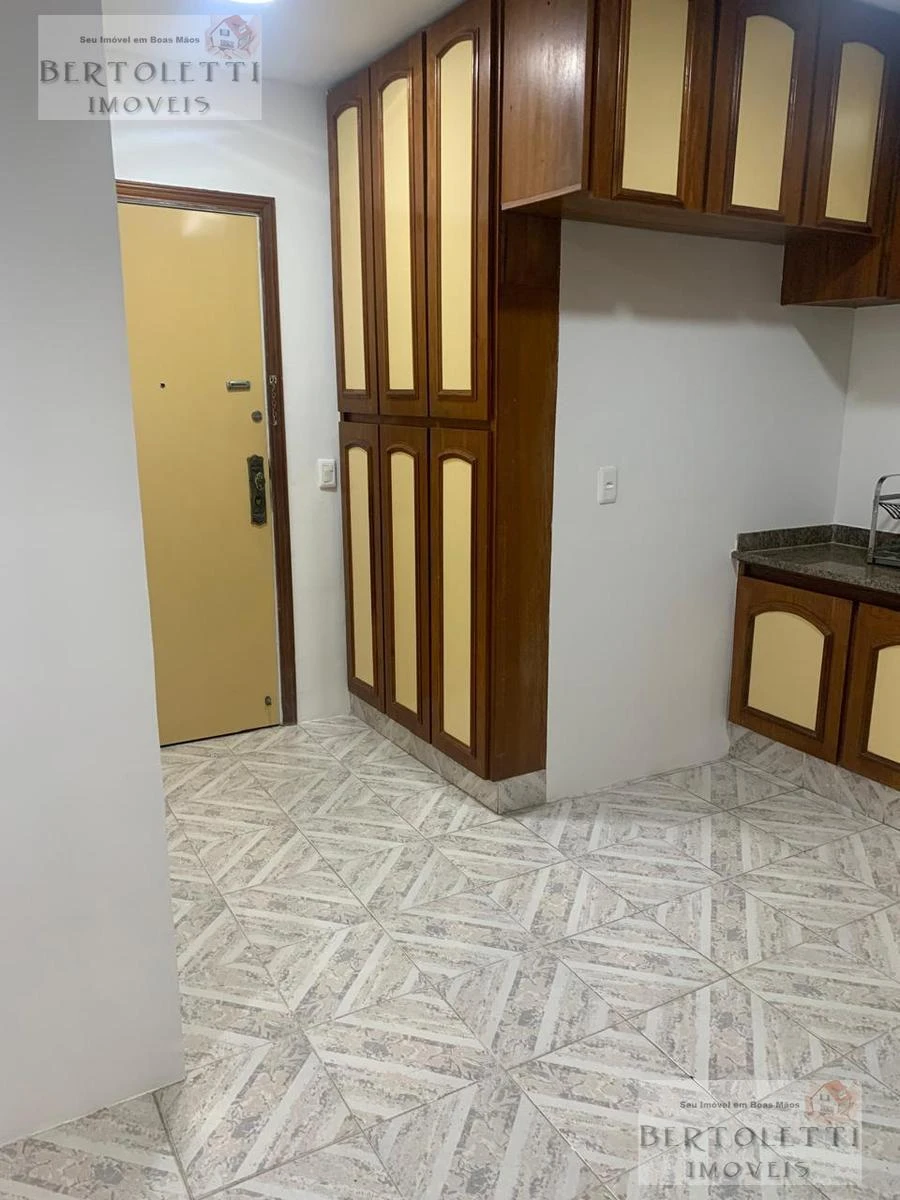 Furnished 179 m² apartment with a gas kitchen — photo 2