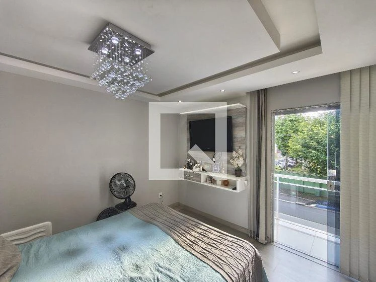 Dishwasher in a 4-bedroom house, 220 m² — photo 5
