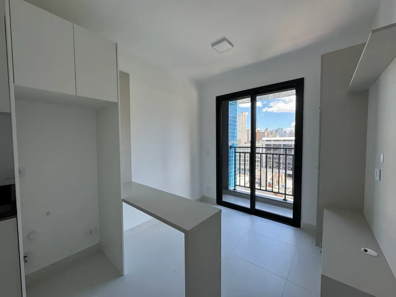 Furnished 1-bedroom apartment with a balcony — photo 7