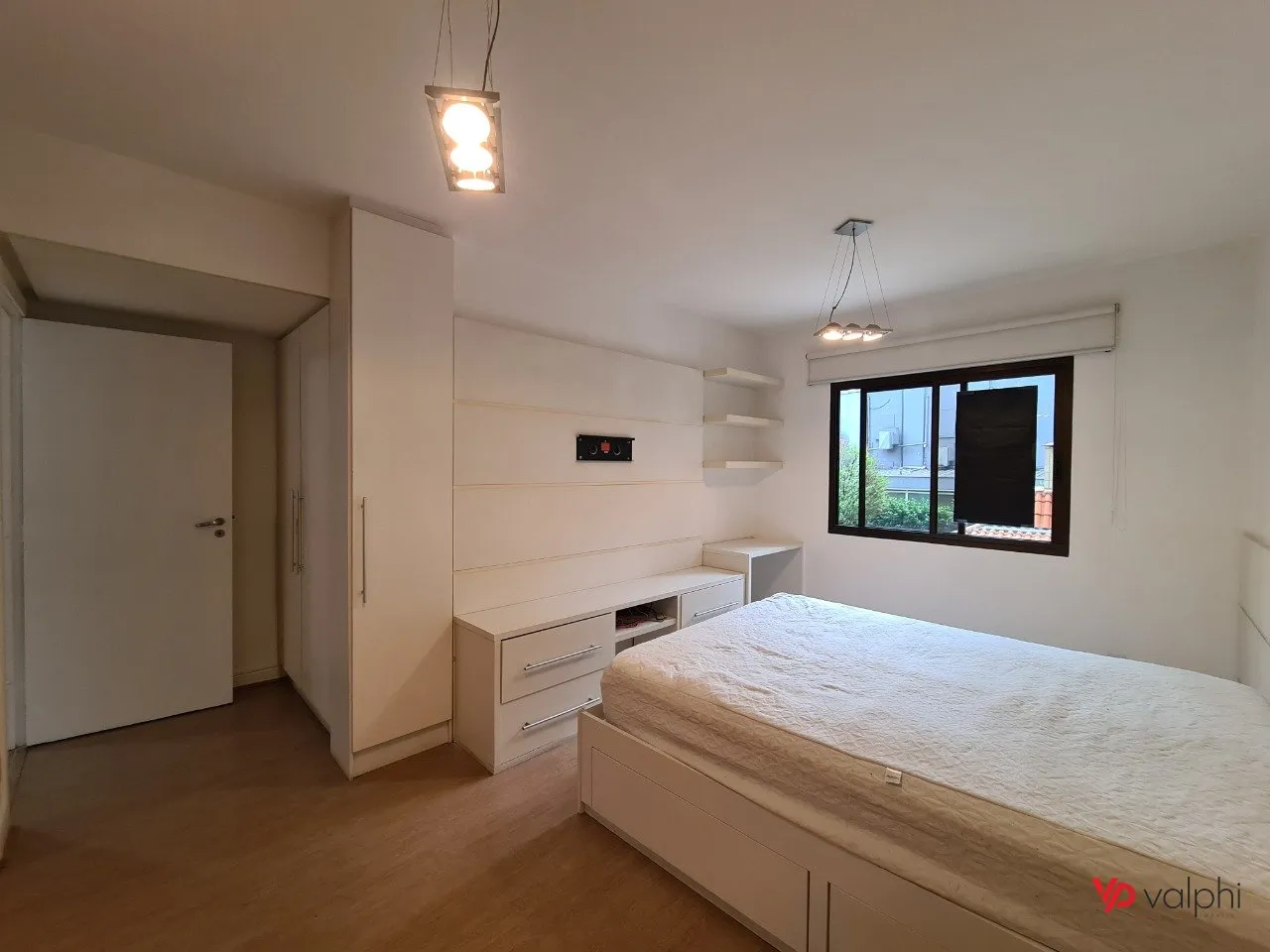Квартира з 3 спальнями, 4 ванними та 2 паркомісцями — photo 36
