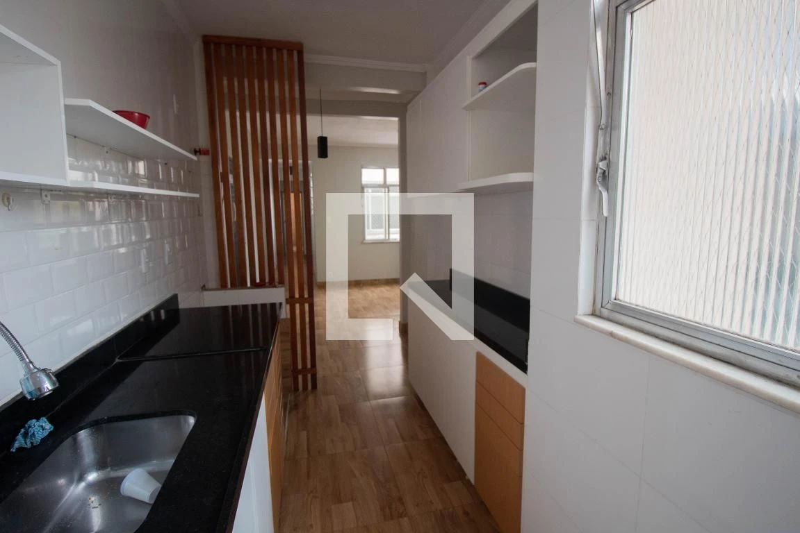 Apartment, 71 m², with wood or laminate floors — photo 9