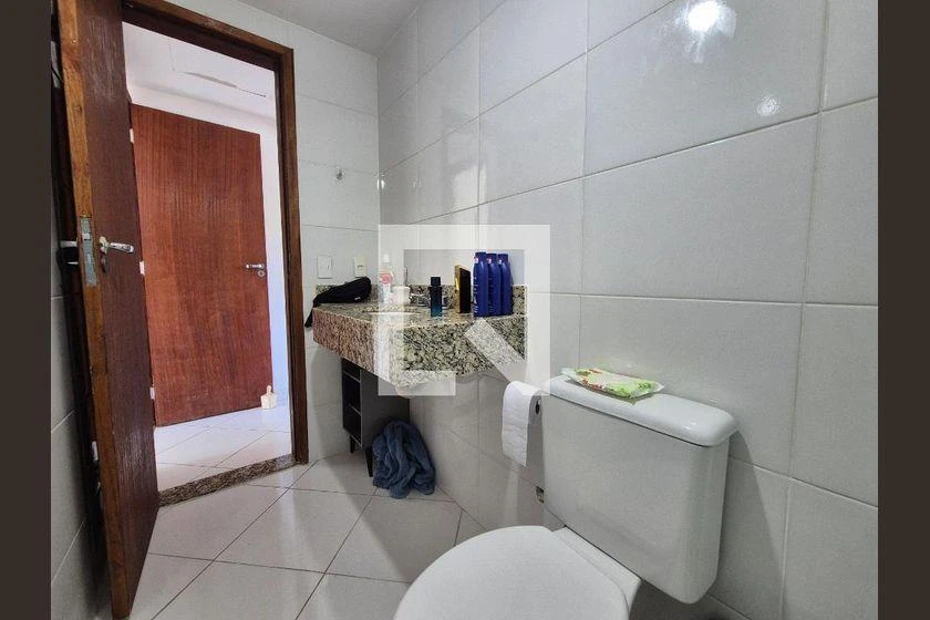 Rentable house with 4 en-suite bedrooms and 320 m² — photo 40
