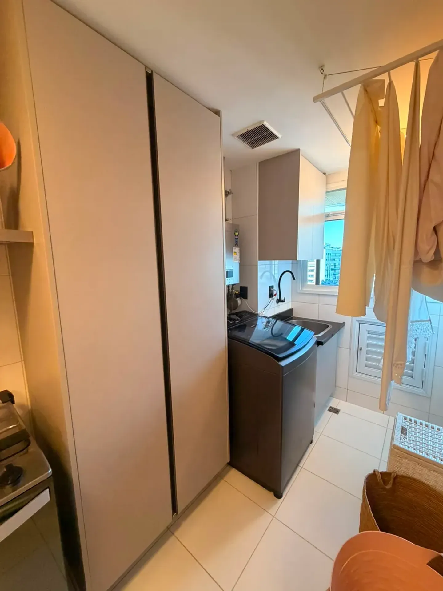 Furnished 115 m² apartment with 3 bedrooms and 3 baths — photo 28