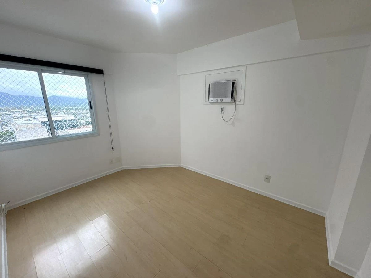 Ванна та 3 спальні: квартира 112 м² — photo 35