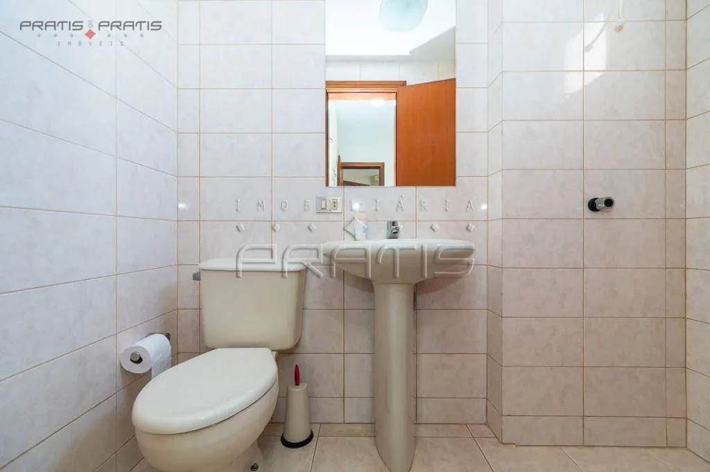 350 m² 3-bedroom apartment with a private BBQ balcony — photo 33