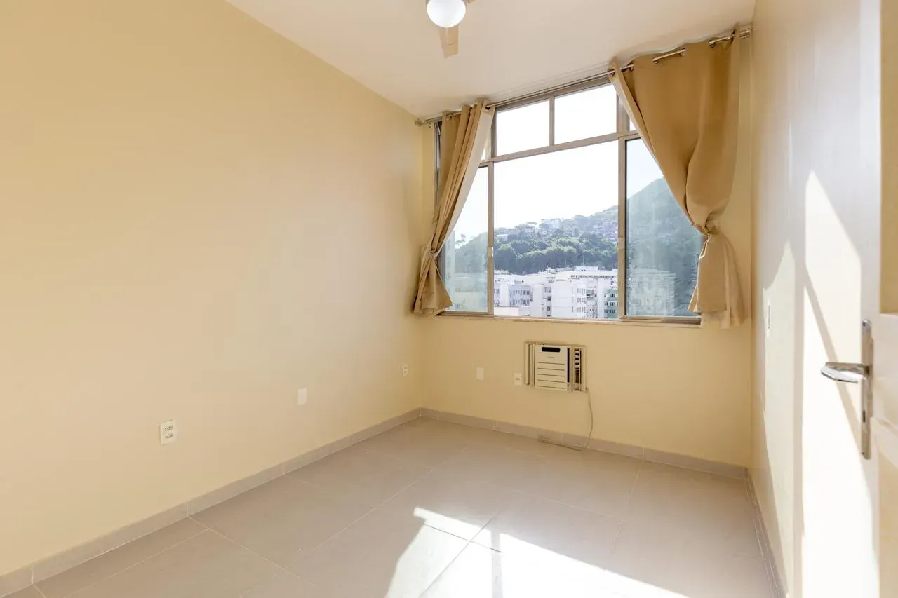 3-bedroom apartment with a suite and air conditioning — photo 6