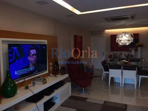 Furnished apartment with 4 bedrooms and enclosed balcony — photo 5