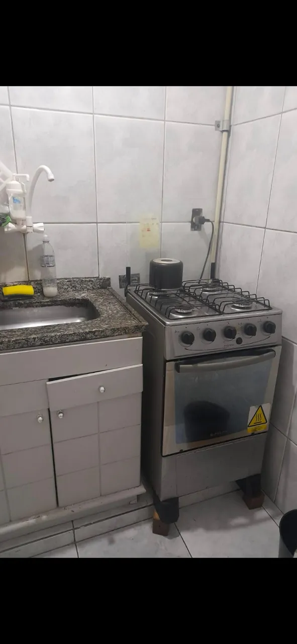 Apartamento mobiliado com 1 quarto e área de cozinha — photo 3
