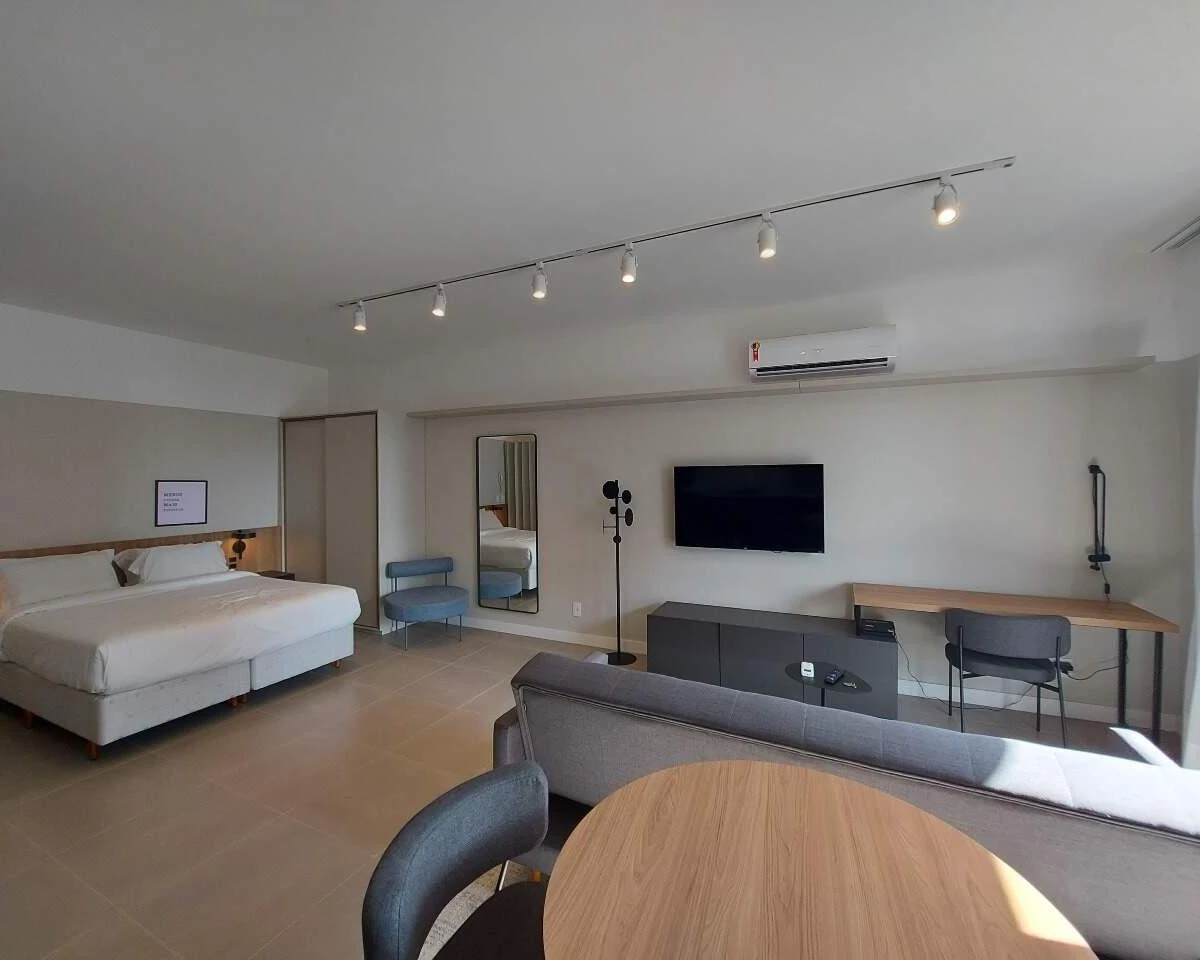 51 m² apartment with a home office and a water view — photo 10
