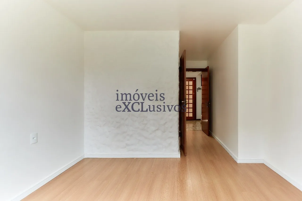 House with 3 en-suite bedrooms and 665 m² garden — photo 91