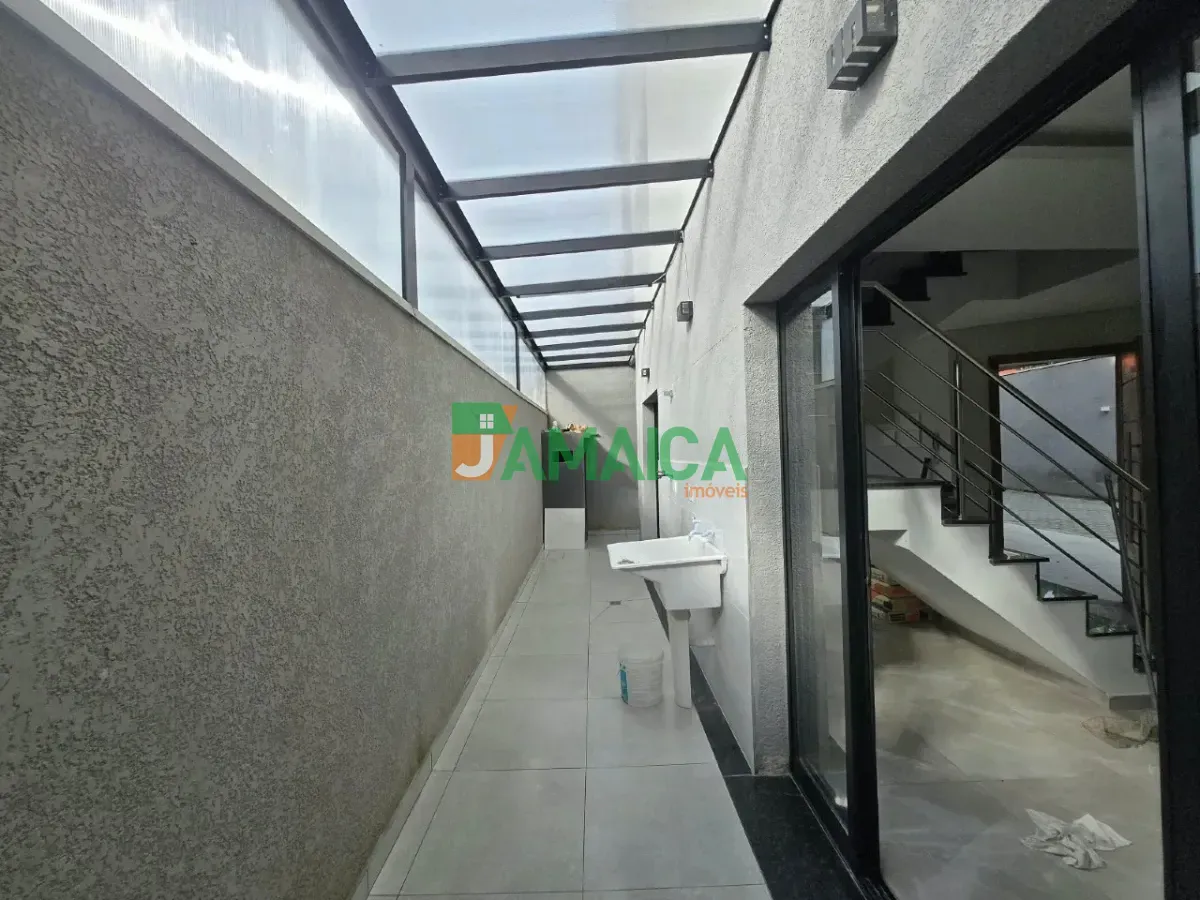3-bedroom house with a grill on the balcony — photo 17