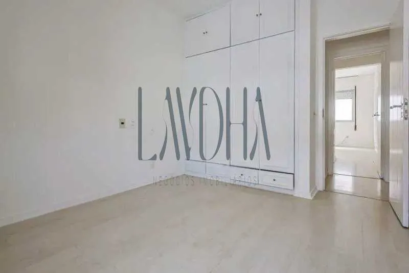 Duplex penthouse with balcony grill and 4 bedrooms — photo 11