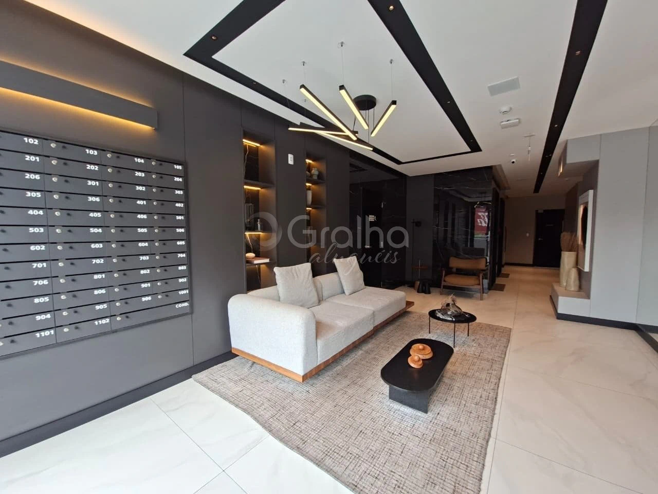Furnished studio in a building with a gym — photo 18