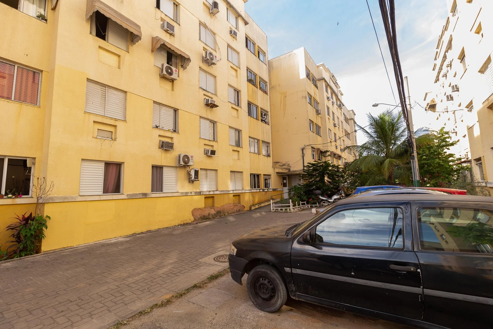 2-bedroom apartment with a washing machine — photo 45