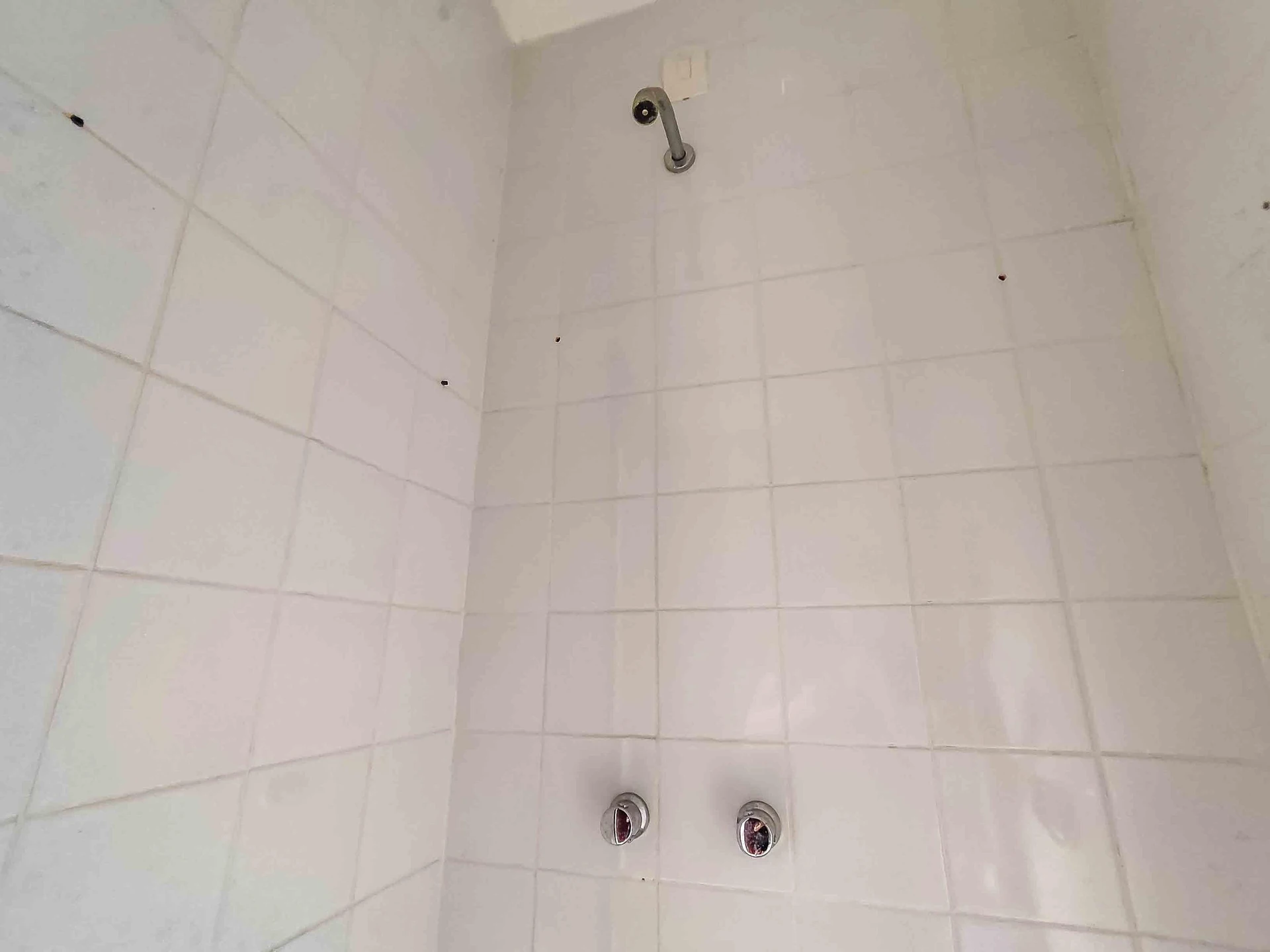 Apartamento sem mobília com 3 quartos e área de lavanderia — photo 18