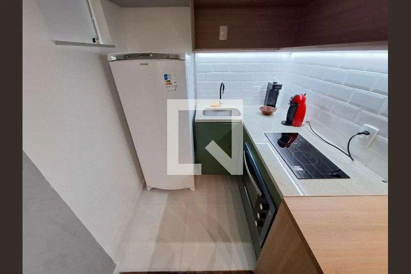 Studio/kitnet mobiliado de 33 m² com 1 quarto e 1 banheiro — photo 4