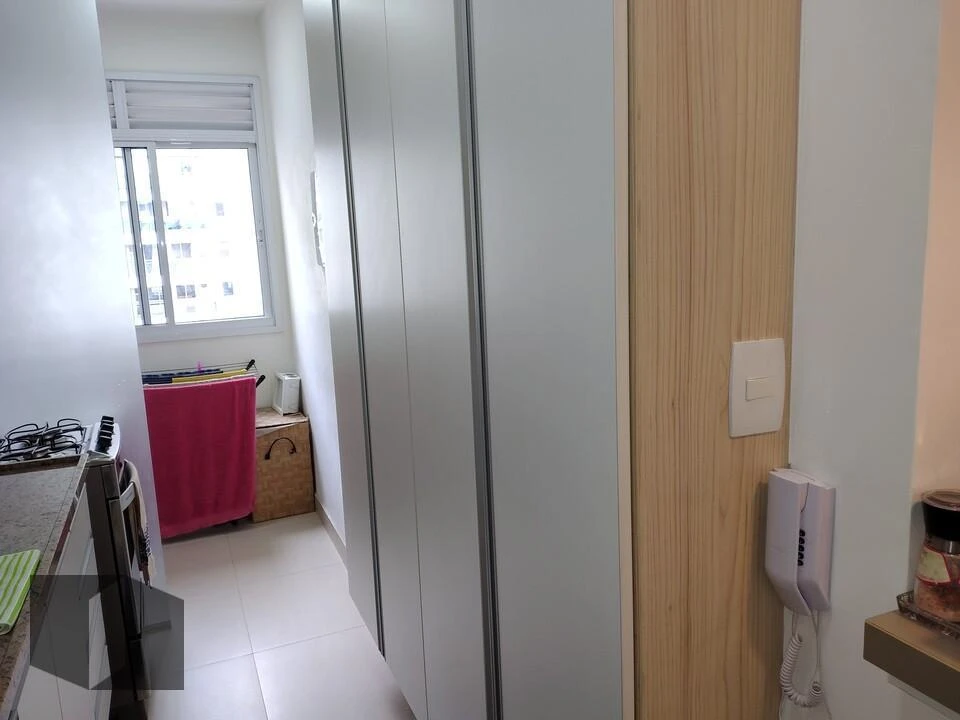 Furnished 84 m² apartment with 3 bedrooms and a suite — photo 16