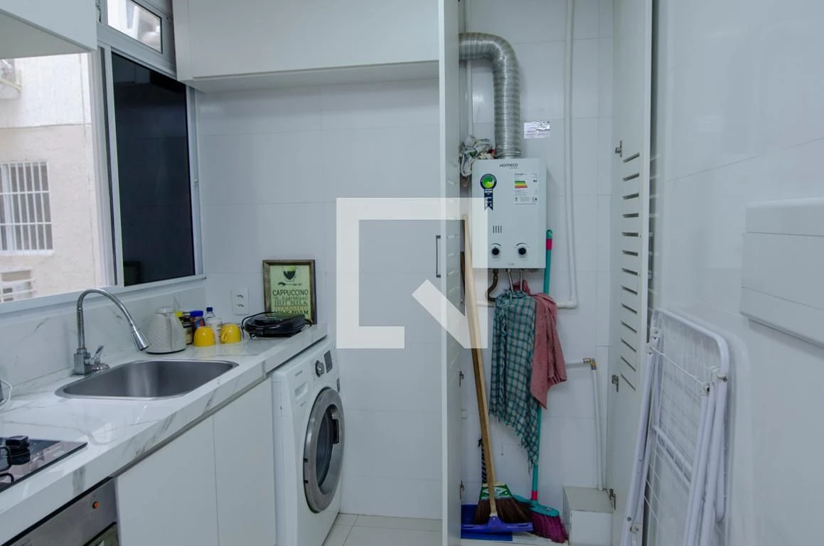 Apartamento mobiliado com 2 quartos e jardim privativo — photo 30
