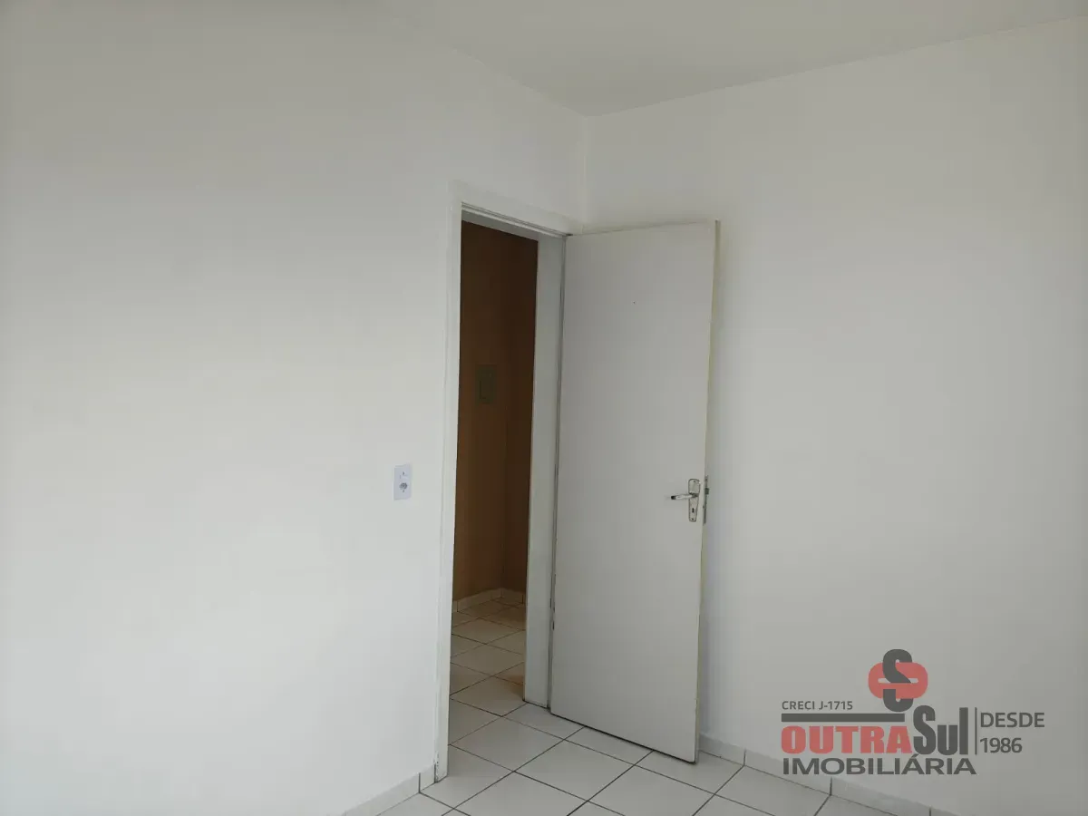 Departamento en piso 2 con lavadora — photo 24