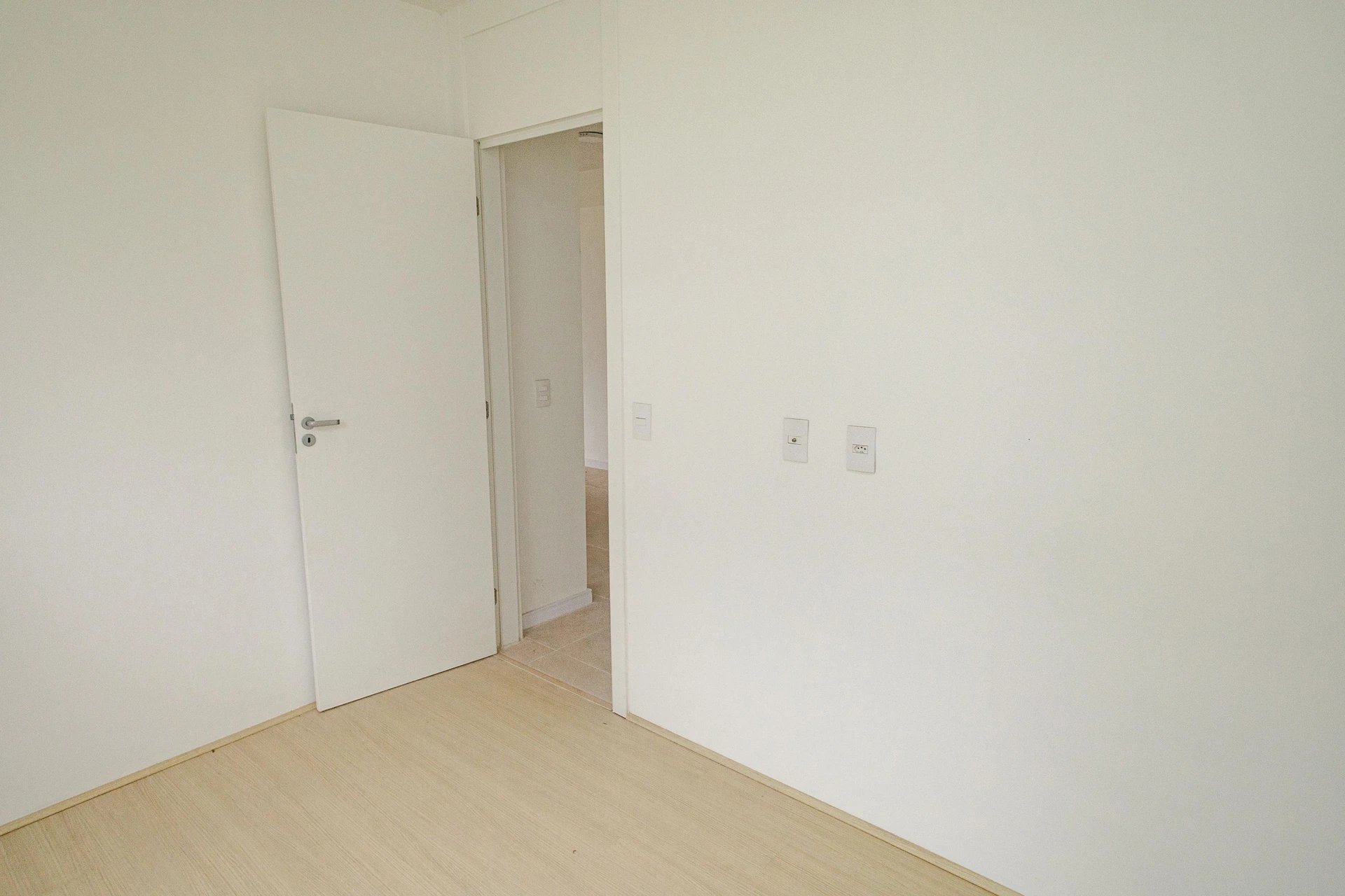 Unfurnished 2-bedroom apartment with 1 bathroom — photo 21