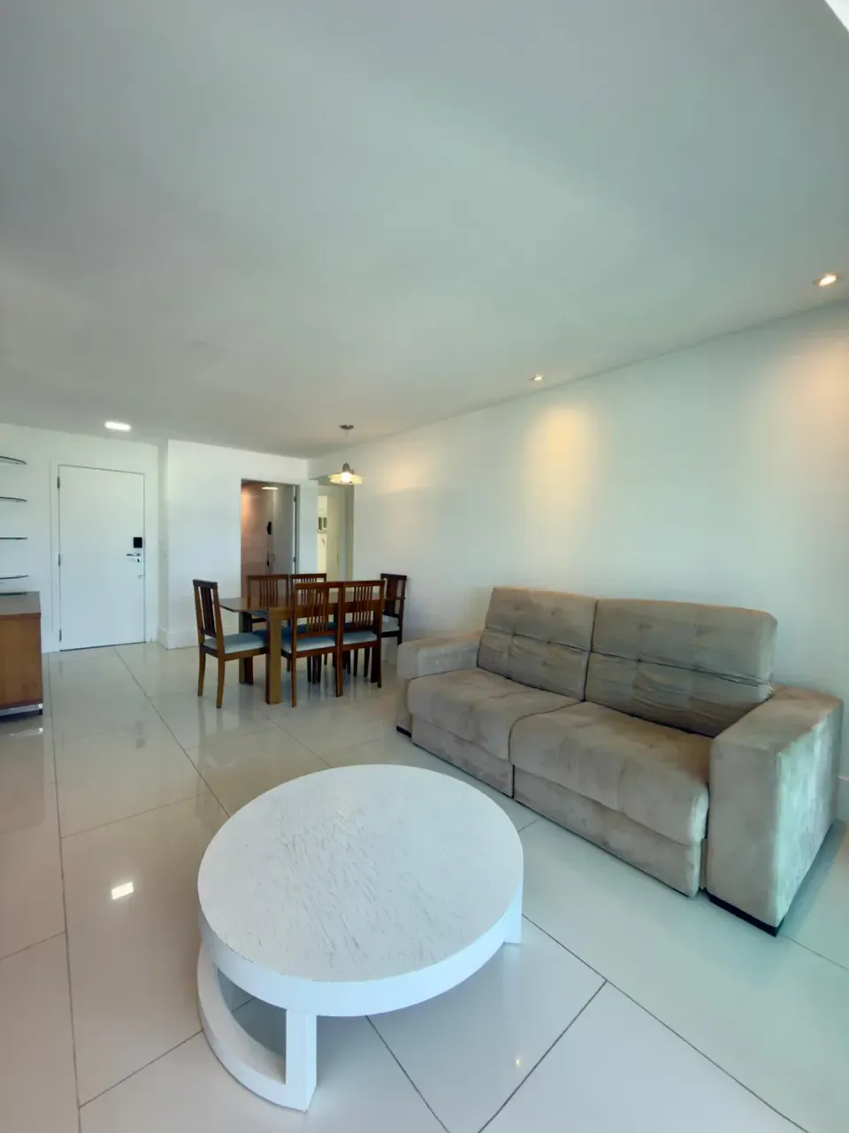 Apartamento mobiliado com 2 quartos e 2 banheiros — photo 13