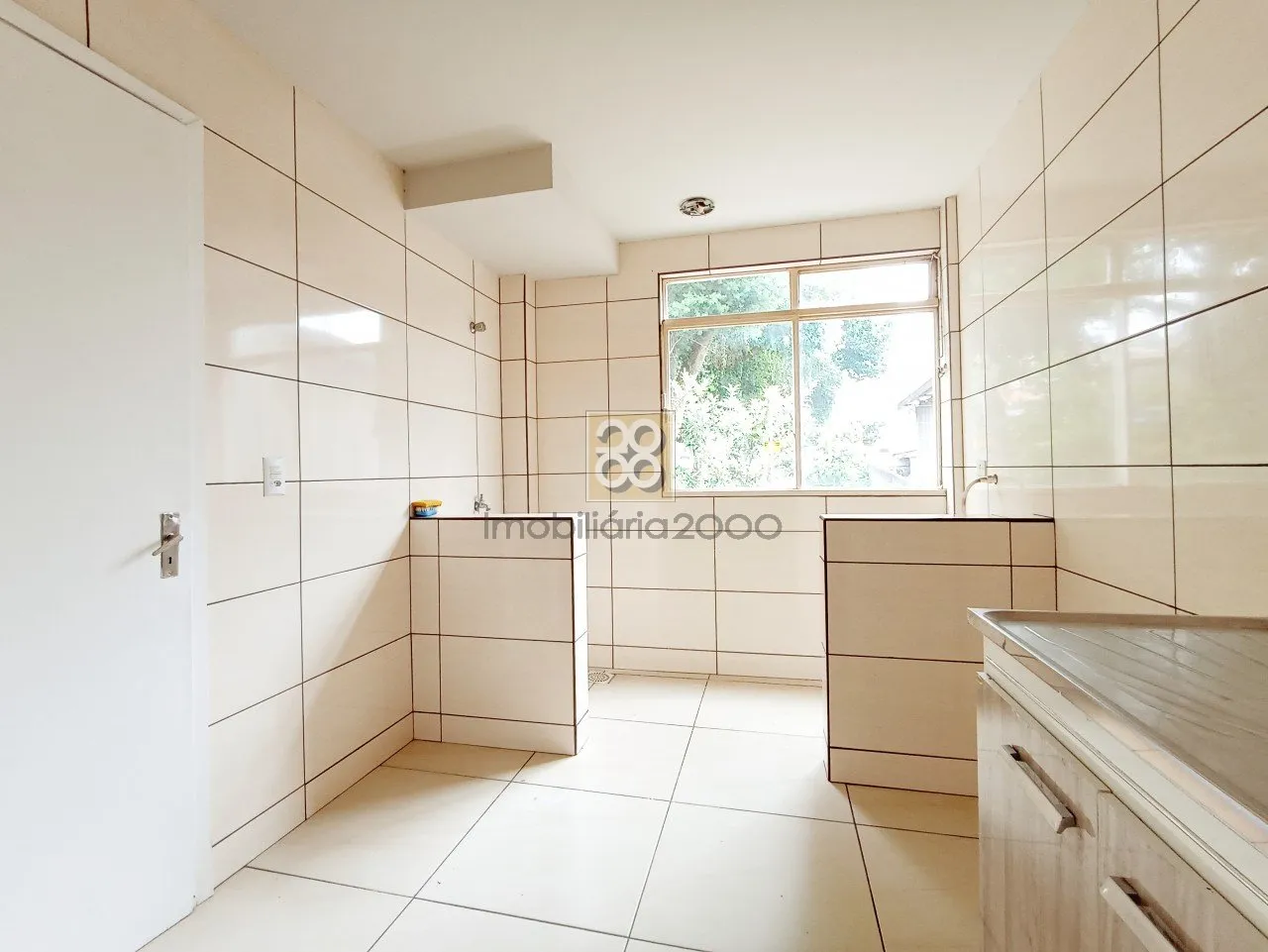 Apartment, 58 m², with wood or laminate floors — photo 4