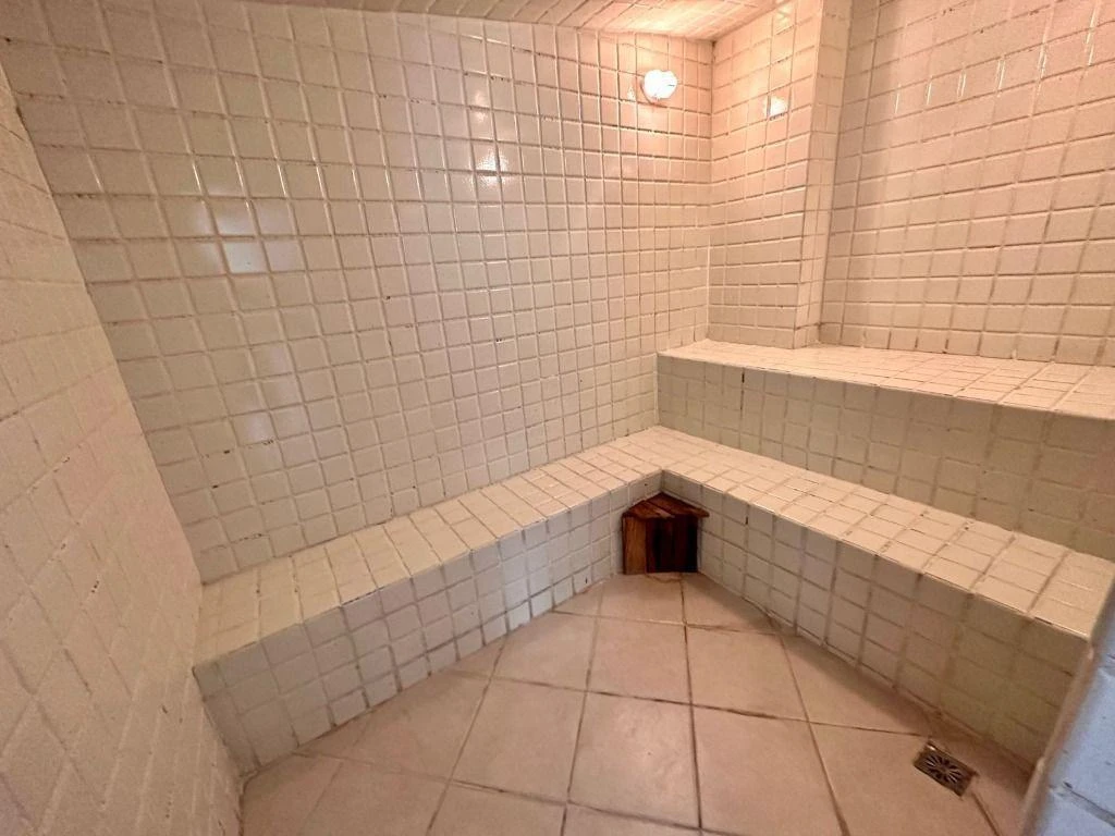 Apartamento de 3 quartos em condomínio com sauna — photo 29