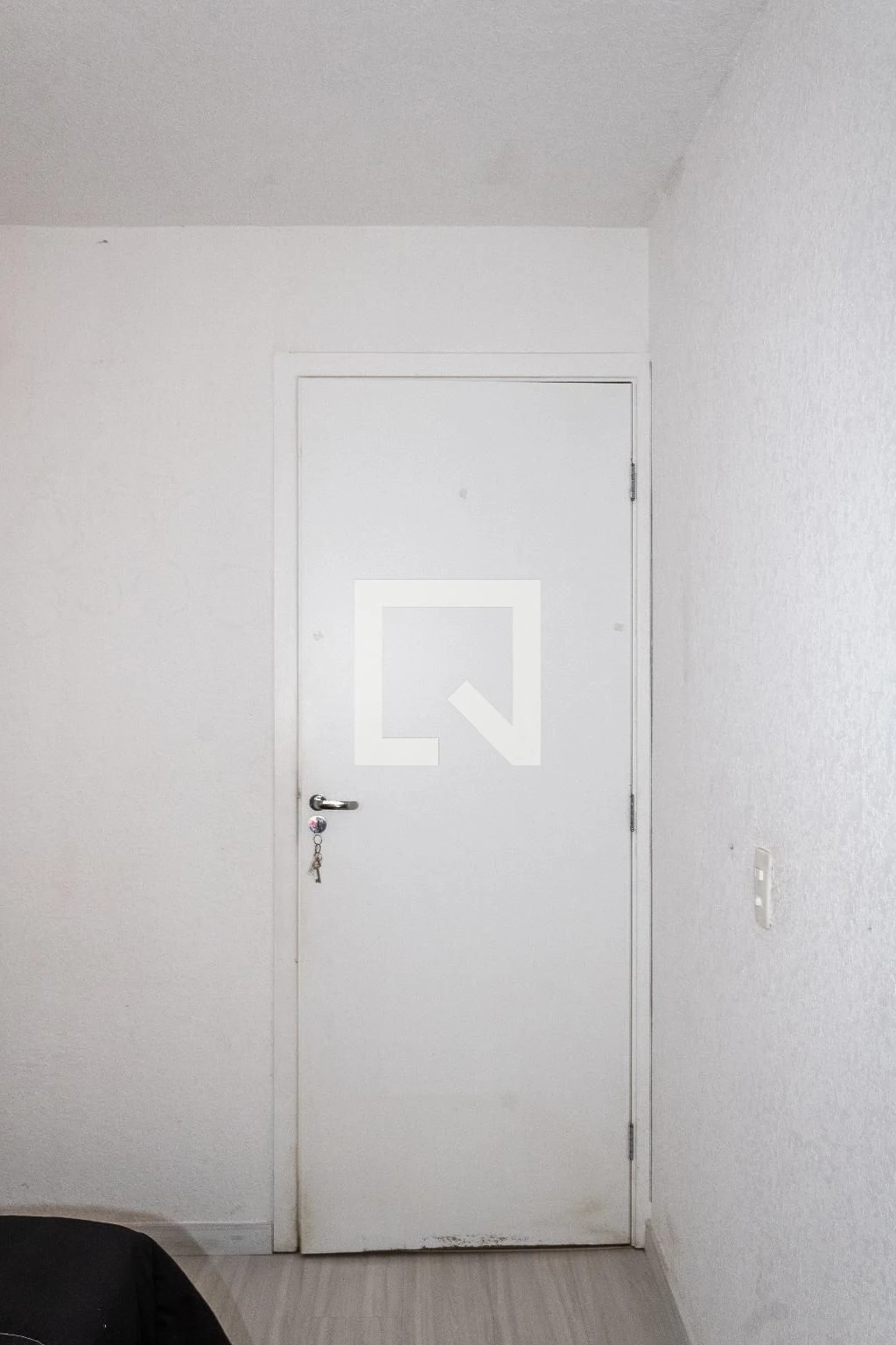 2-bedroom apartment in a building with a gym — photo 55