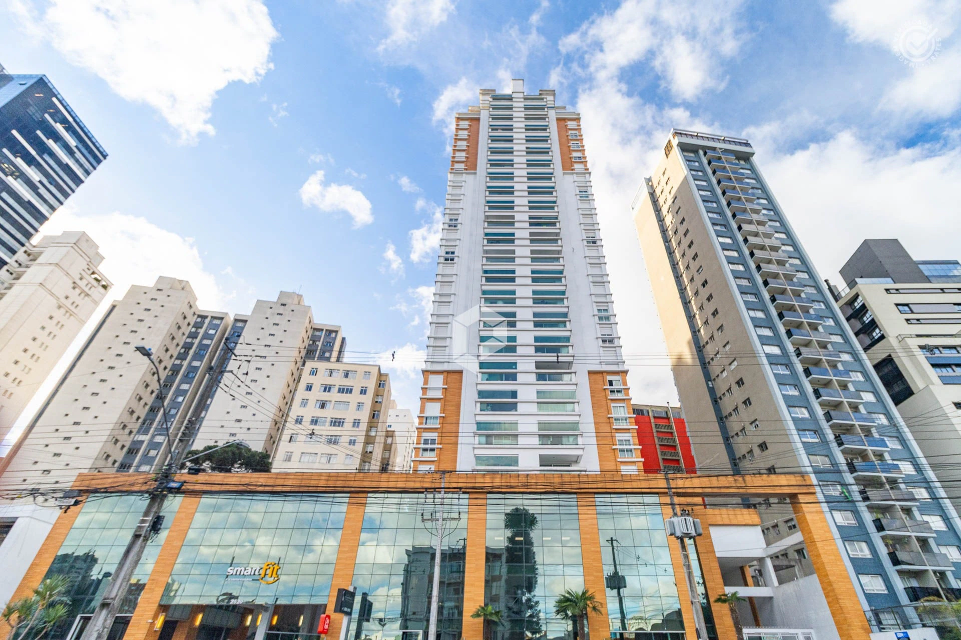 Застеклённый балкон и 2 спальни: квартира 163 м² — photo 30
