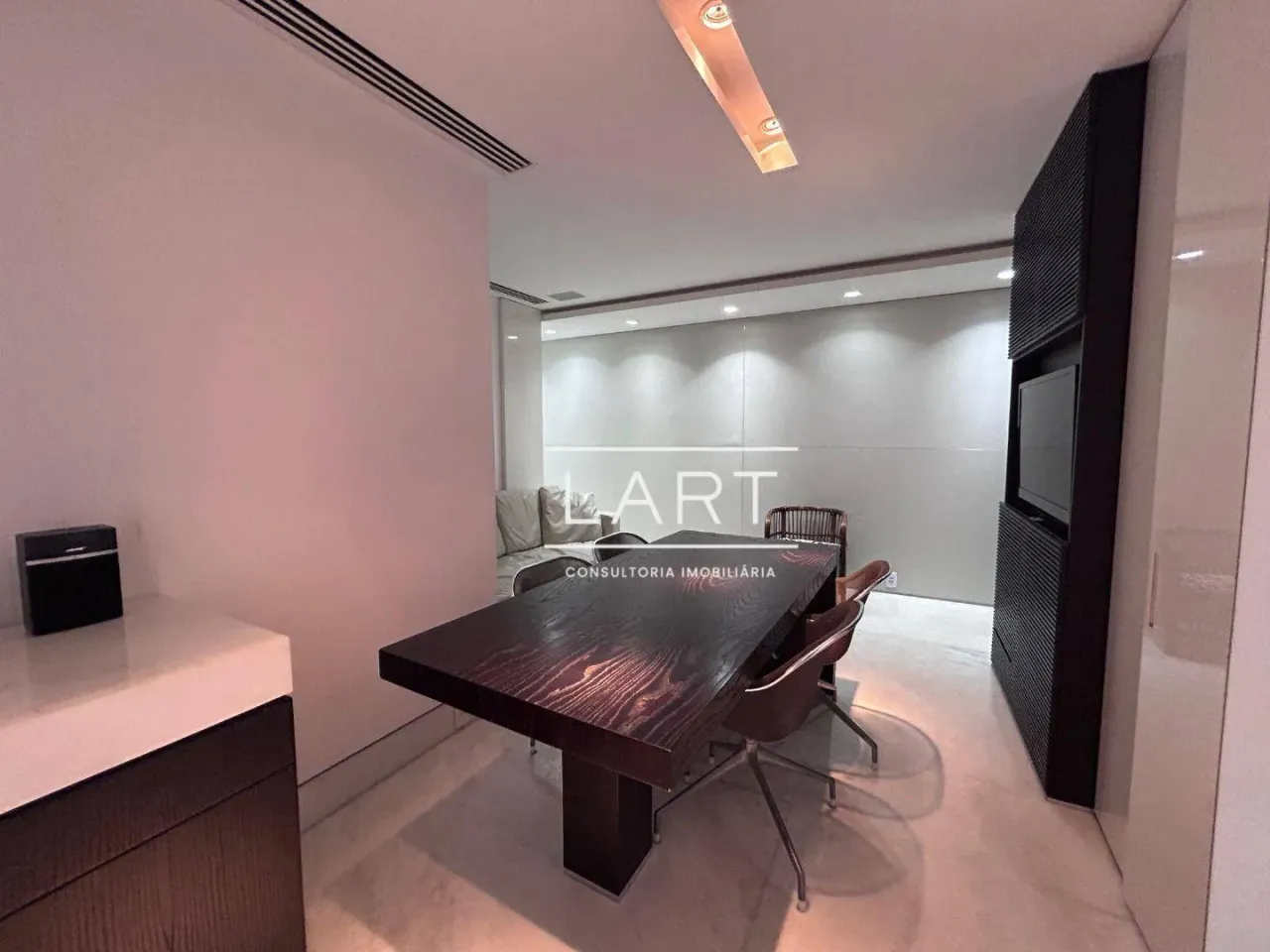 Apartamento mobiliado 2 dormitórios, 85 m², pet permitido — photo 6