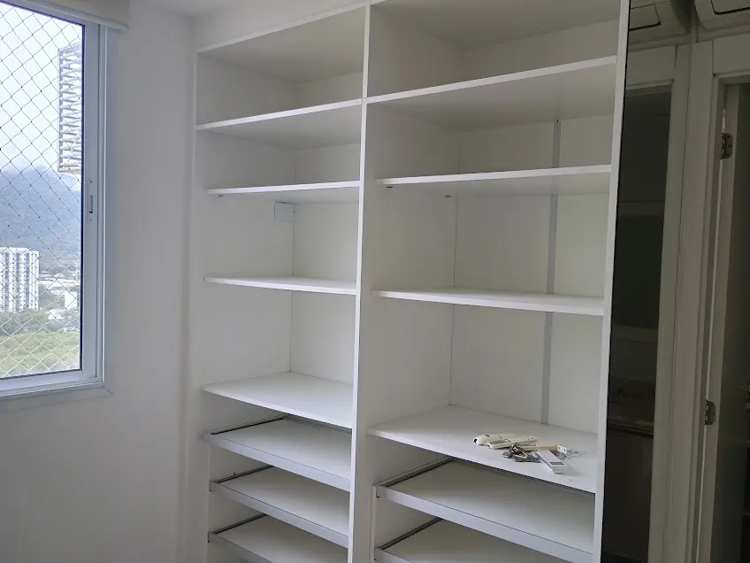 Apartamento de 3 quartos com janelas do piso ao teto — photo 32
