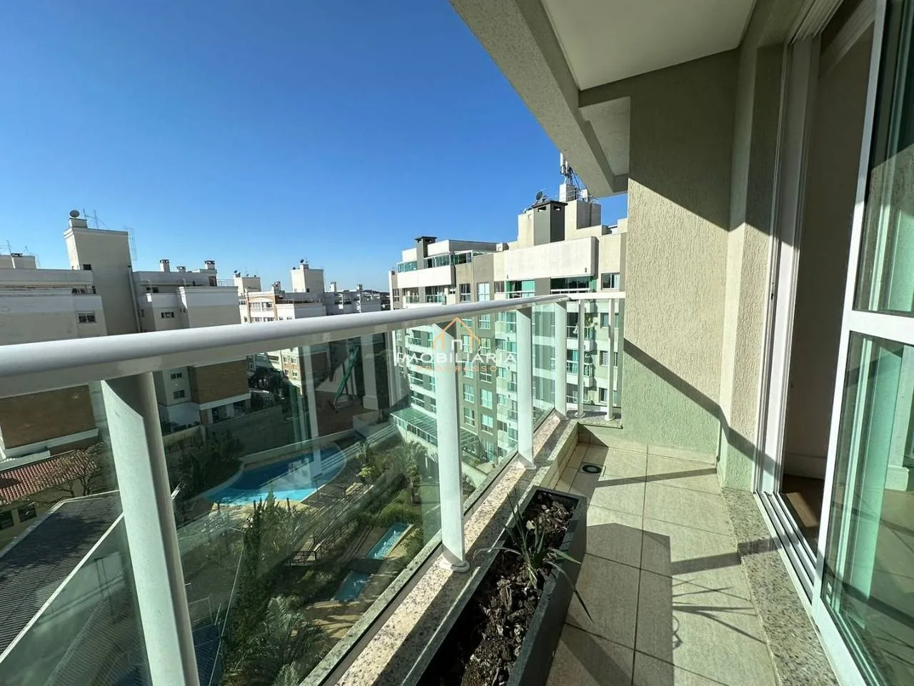 2-bedroom apartment with 3 bathrooms and 99 m² — photo 13