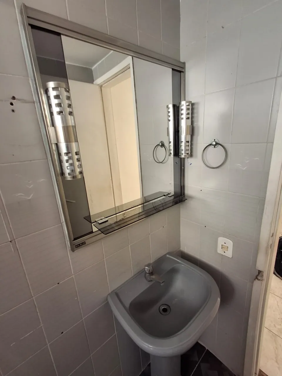 Rental apartment with 2 bedrooms and 1 bathroom, no parking — photo 12