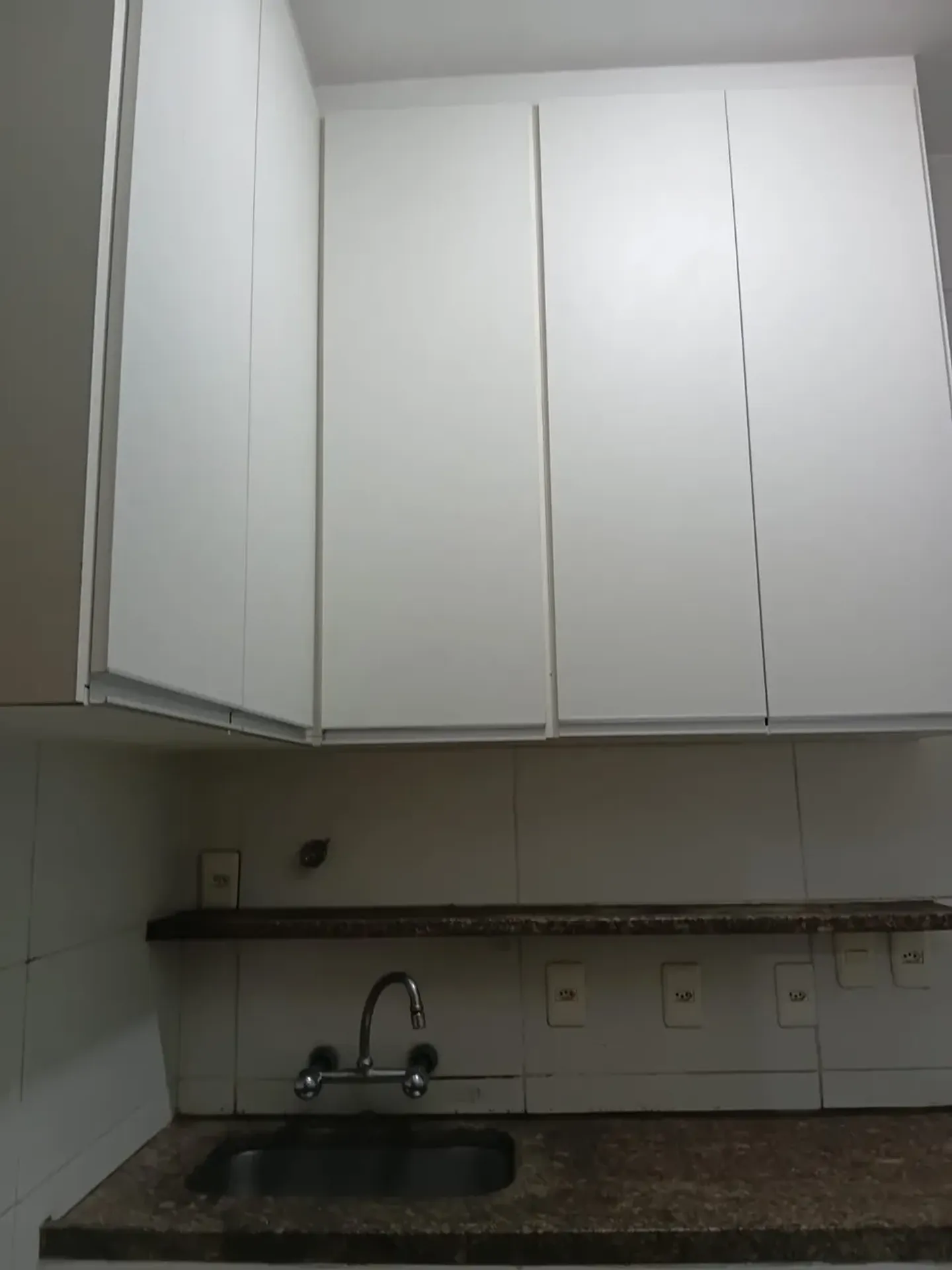 75 m² apartment with a walk-in closet and a home office — photo 23