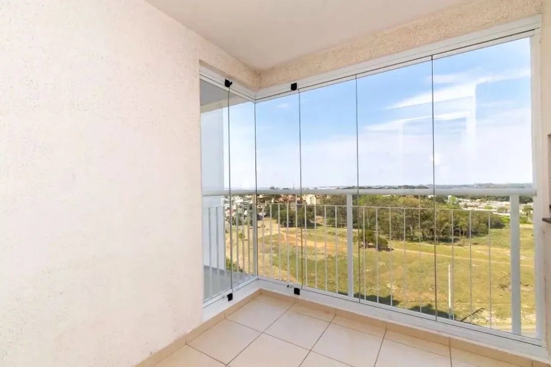 Apartamento de 2 dormitorios con balcón cerrado en vidrio — photo 21