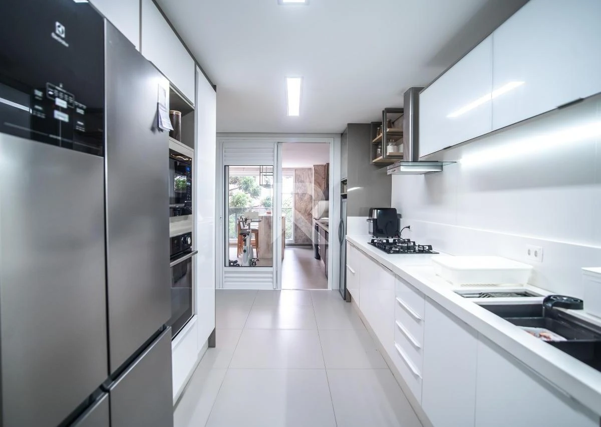 Apartment with 4 bedrooms, 255 m² and 4 parking spots — photo 15