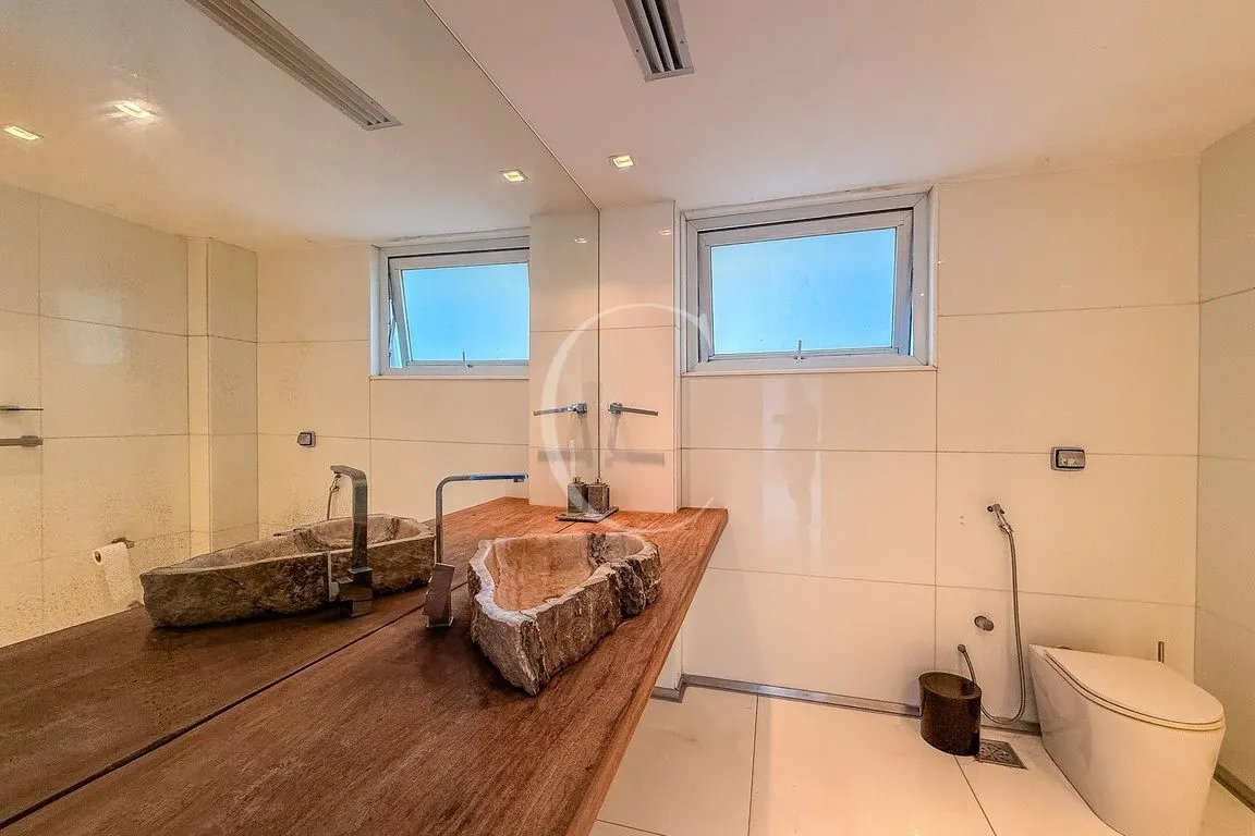 Casa en condominio con 5 dormitorios y 750 m², cocina abierta — photo 42