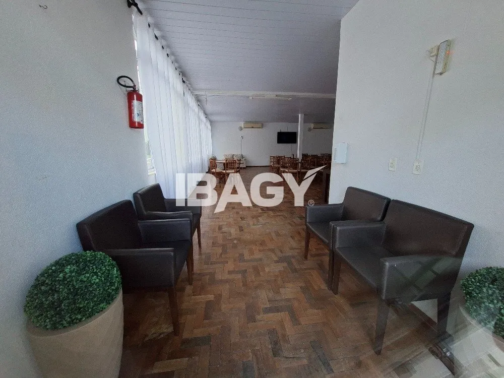 Apartamento de 2 dormitorios con cocina integrada a gas — photo 22