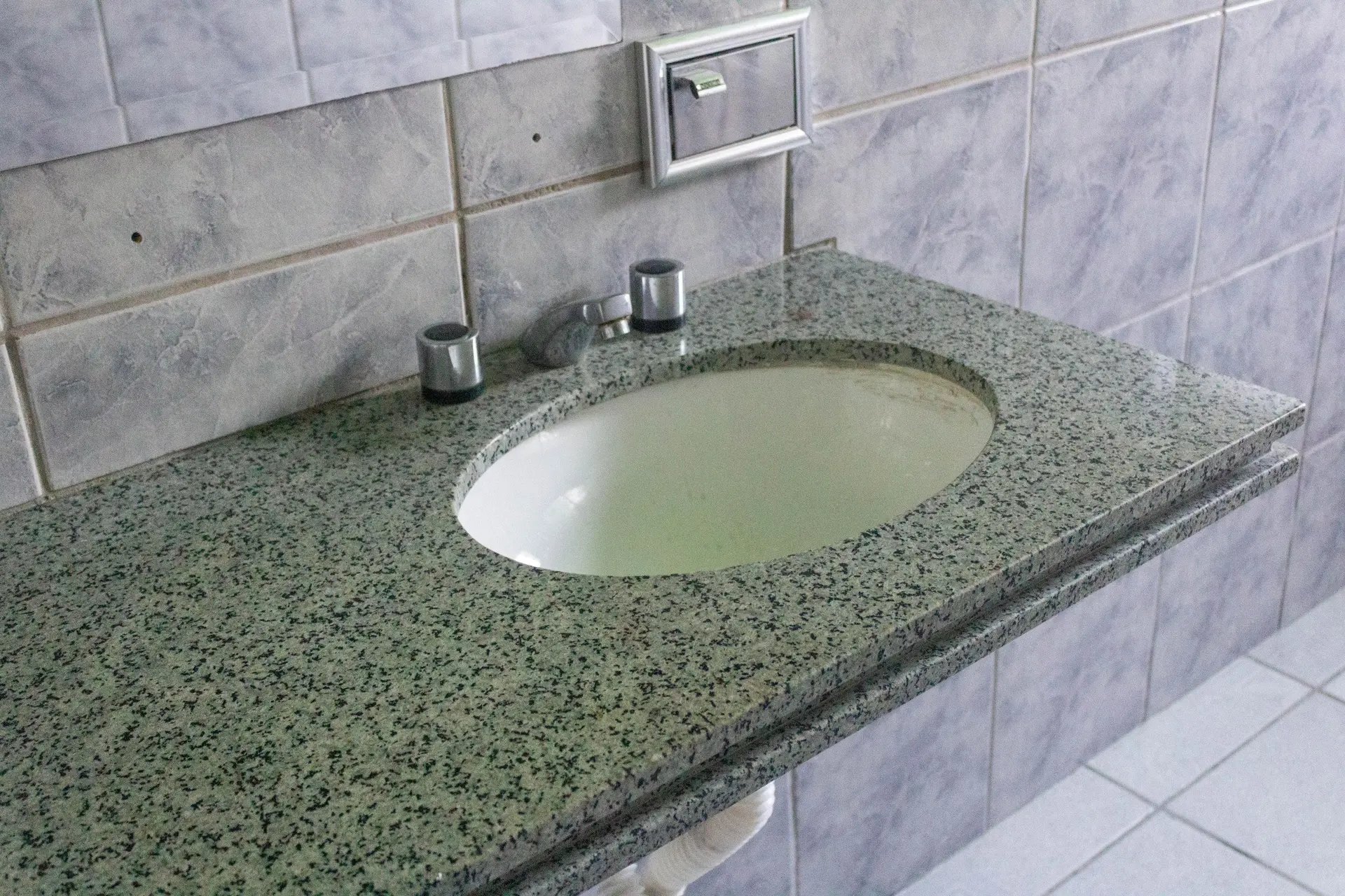 3-bedroom house, 1 with its own bathroom, 400 m² — photo 43