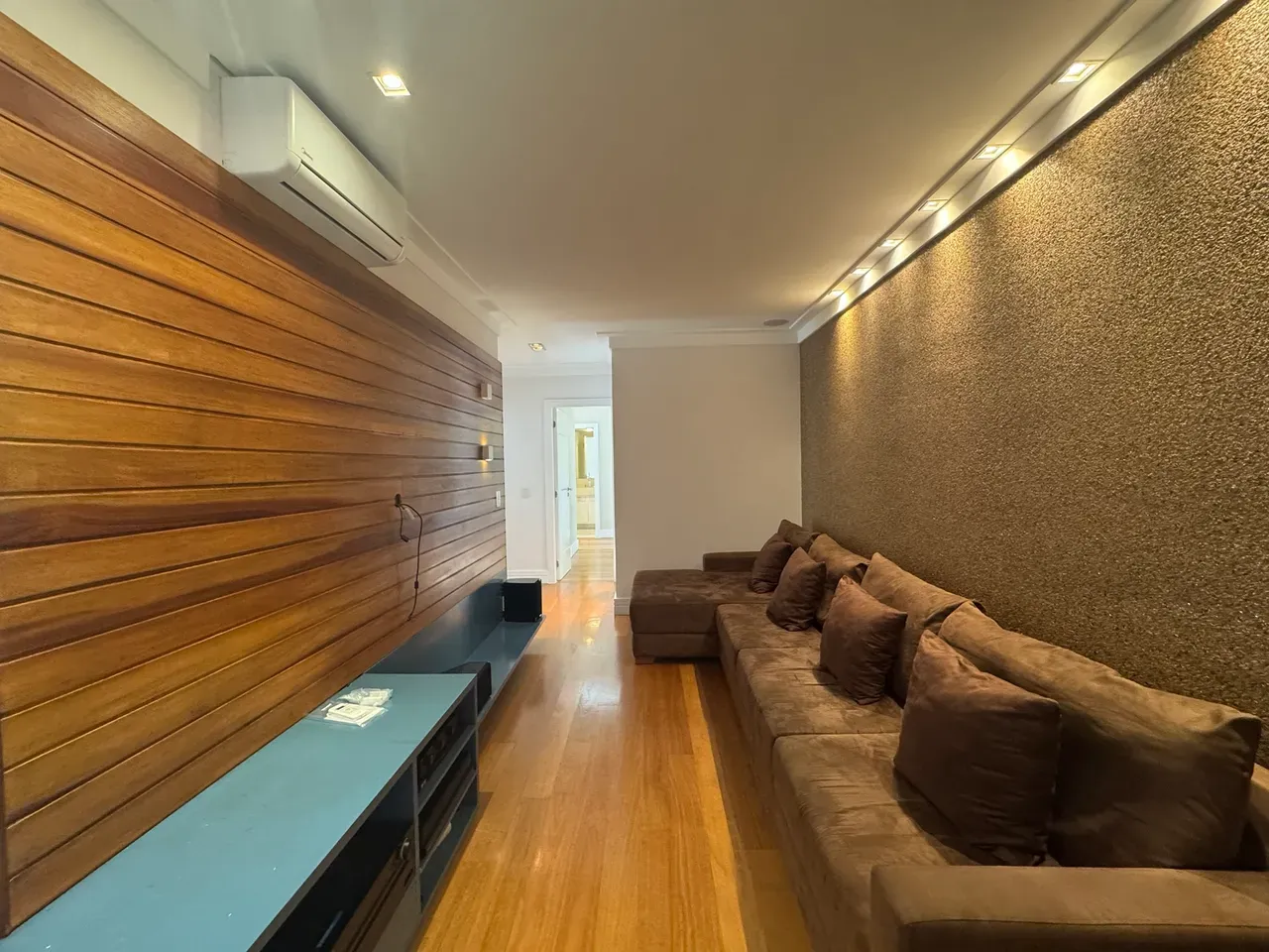 Unfurnished apartment with 4 bedrooms and 5 baths — photo 16