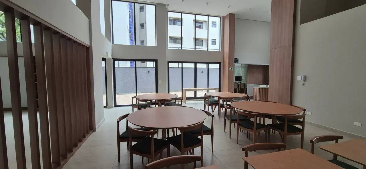 Furnished apartment with a gas open-plan kitchen — photo 11