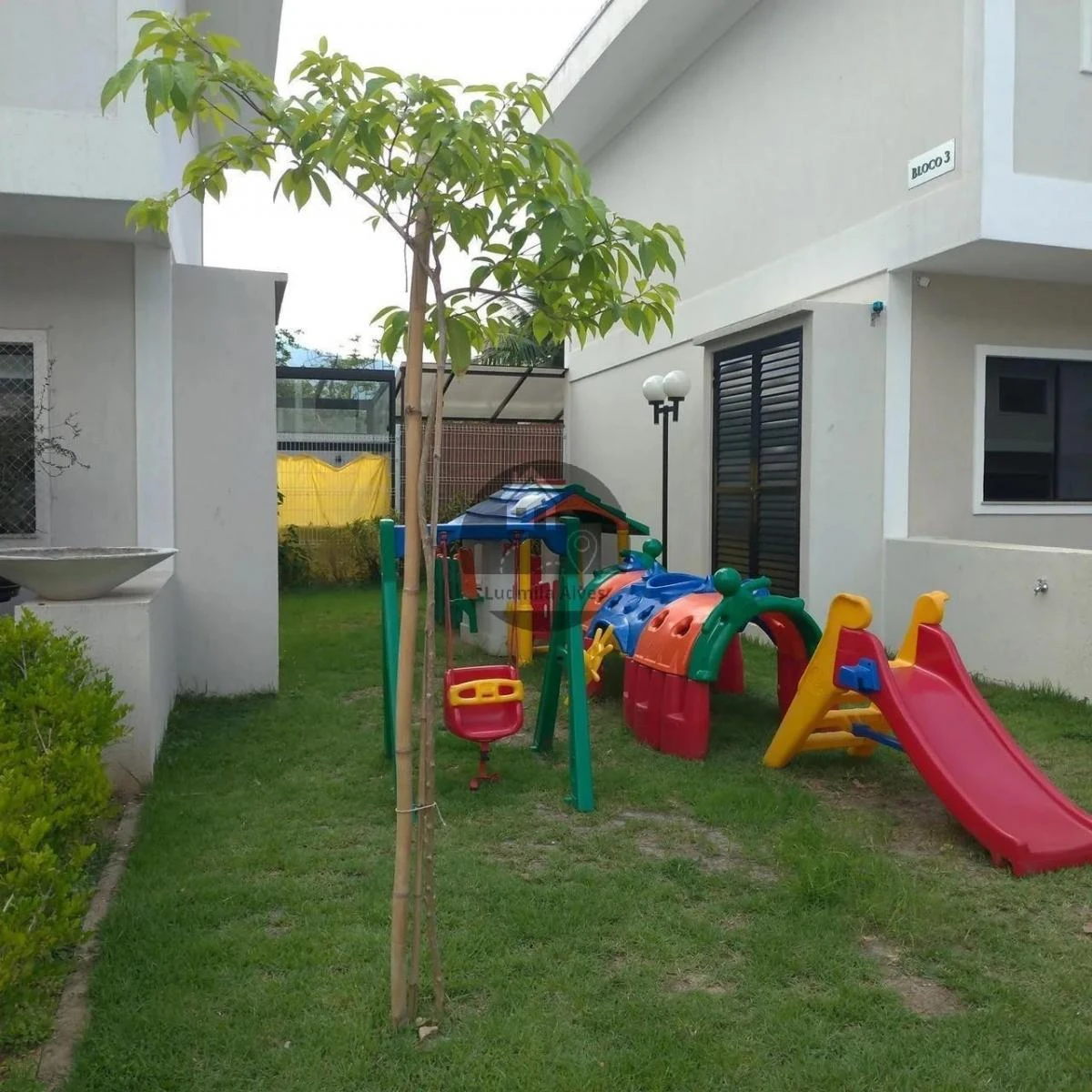 House with 4 en-suite bedrooms and balcony grill — photo 10