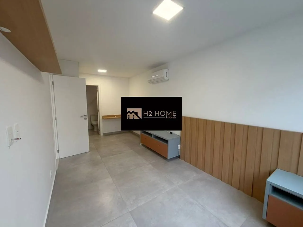 Garden in a 4-bedroom house, 290 m² — photo 16