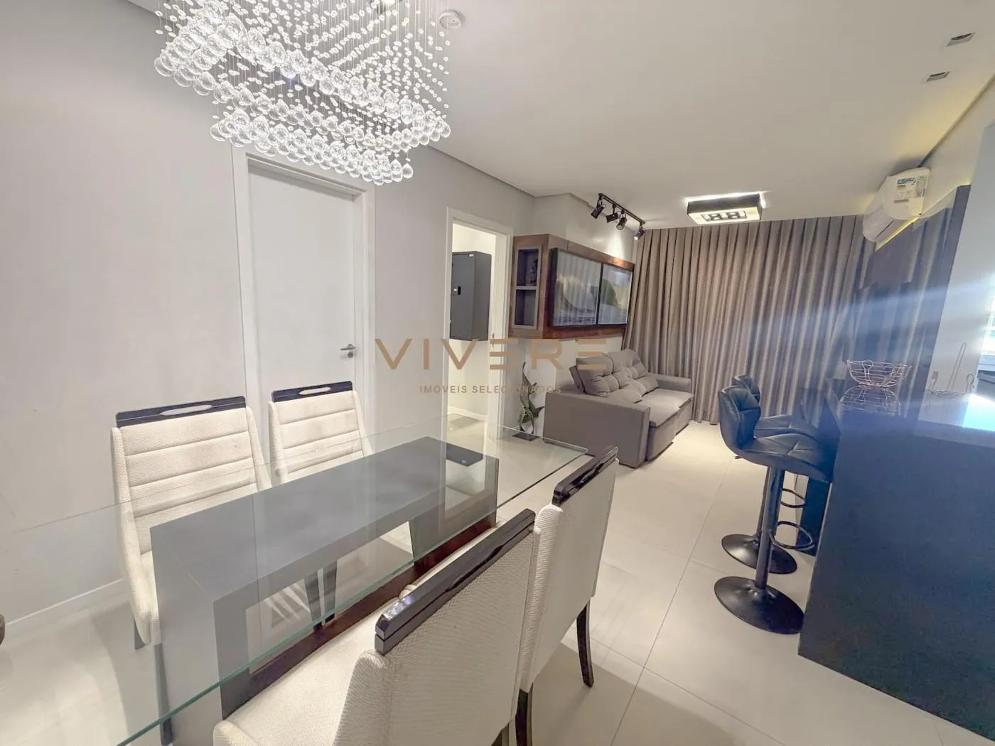 Furnished apartment with 2 bedrooms and open-plan kitchen — photo 13