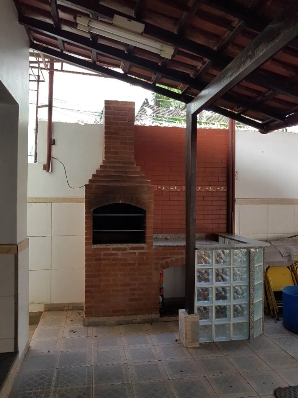 House, 300 m², with a grill on the balcony — photo 13