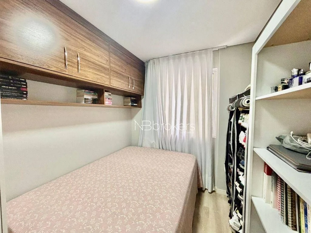 2-bedroom apartment with a washing machine in Curitiba — photo 4