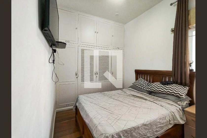 Rental apartment with 3 bedrooms and 208 m² — photo 24
